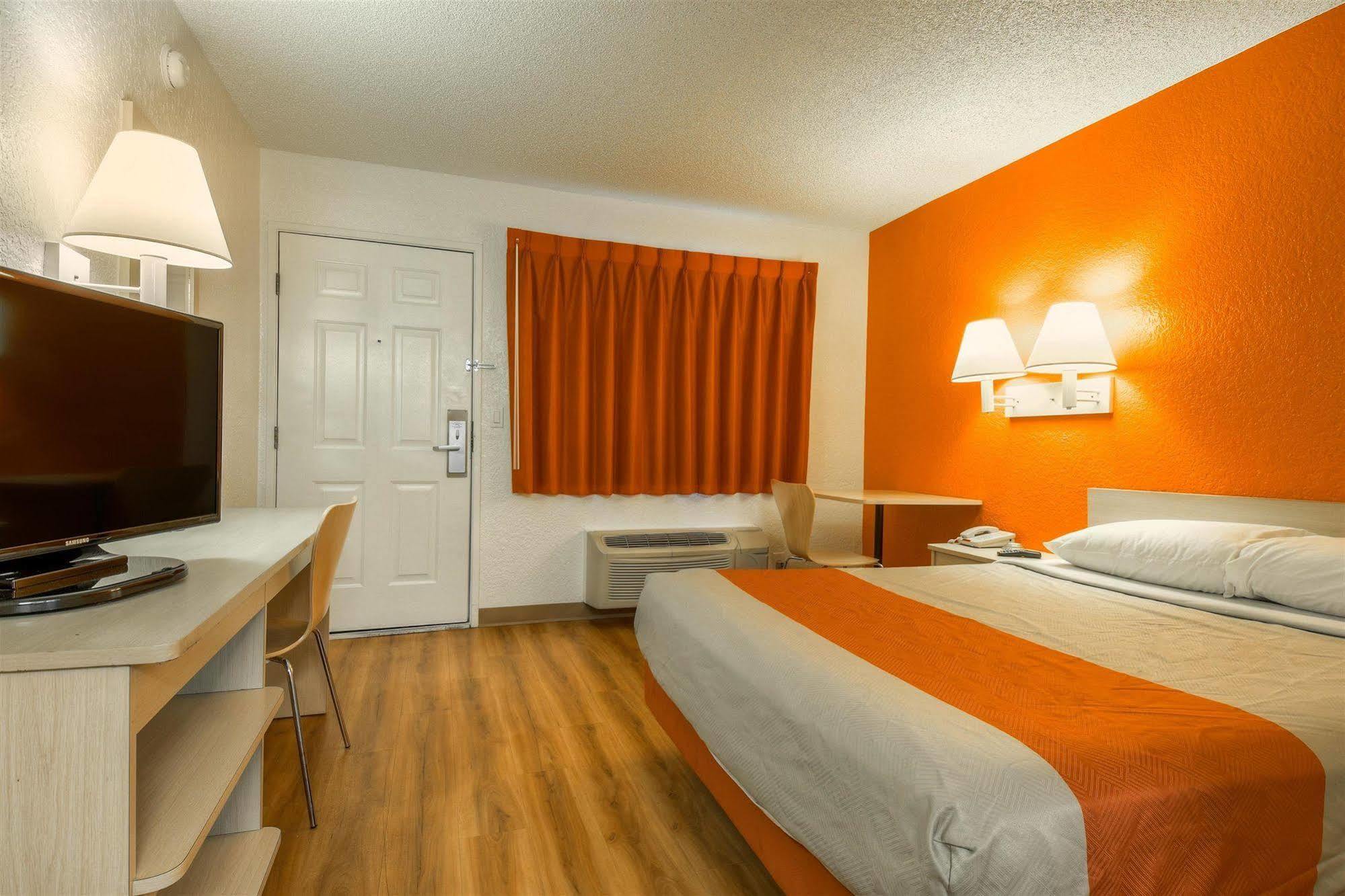 Motel 6-Norwalk, Ca - Los Angeles Extérieur photo