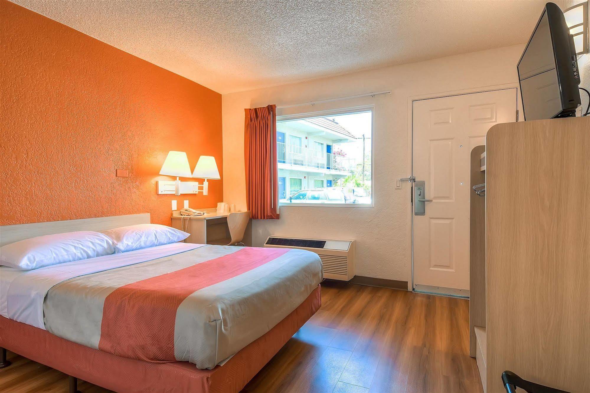 Motel 6-Norwalk, Ca - Los Angeles Extérieur photo
