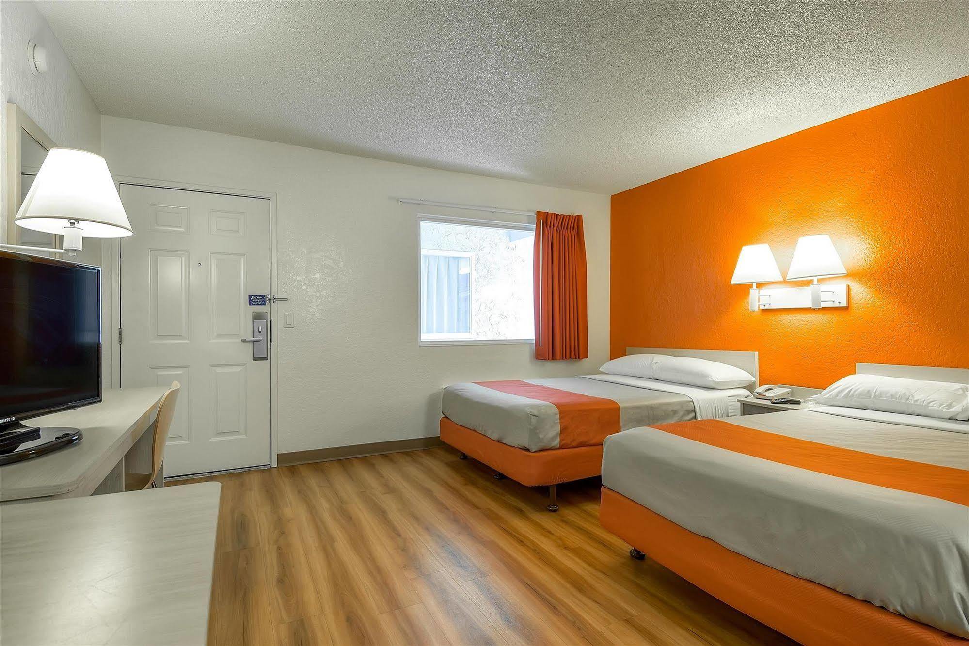 Motel 6-Norwalk, Ca - Los Angeles Extérieur photo