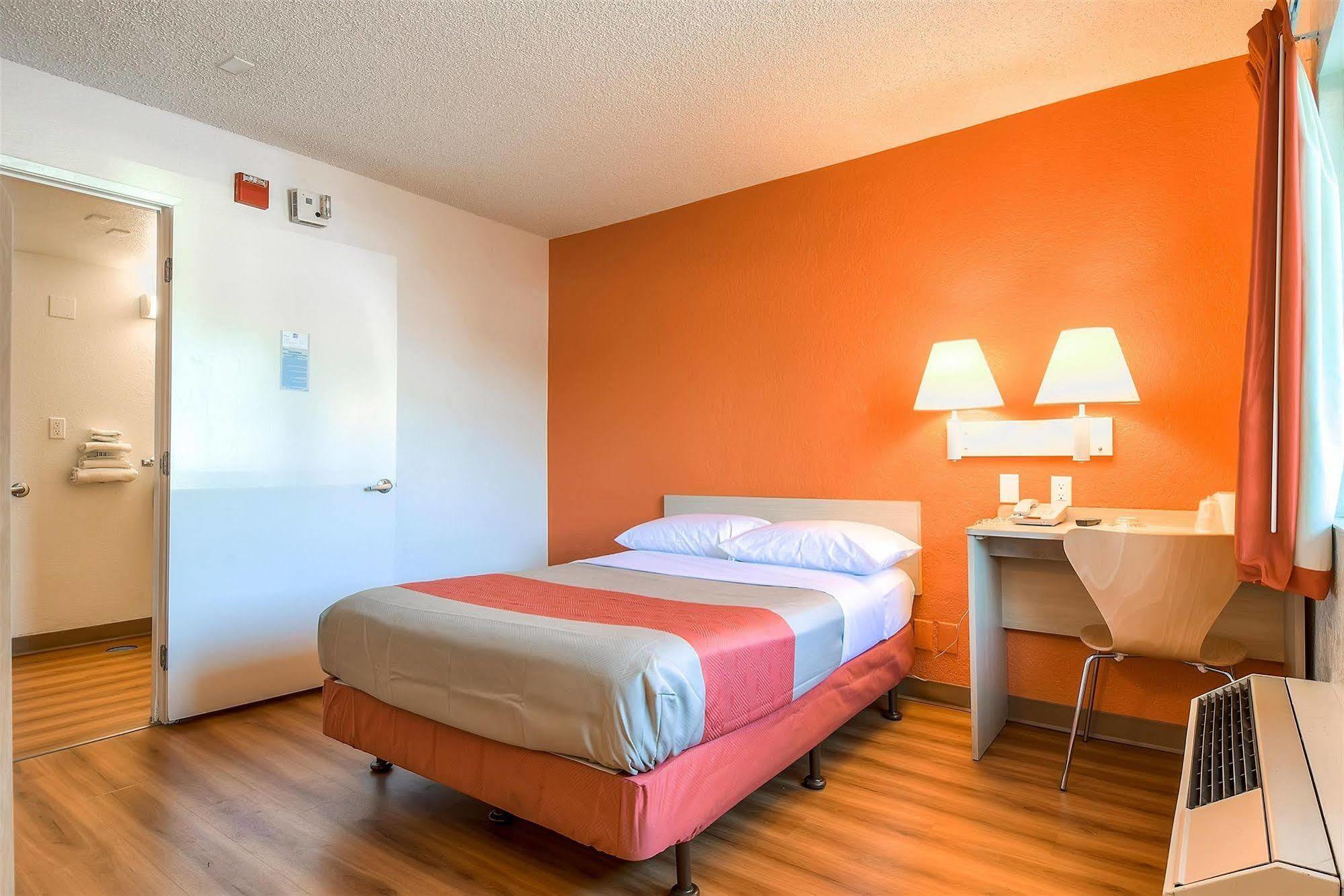 Motel 6-Norwalk, Ca - Los Angeles Extérieur photo